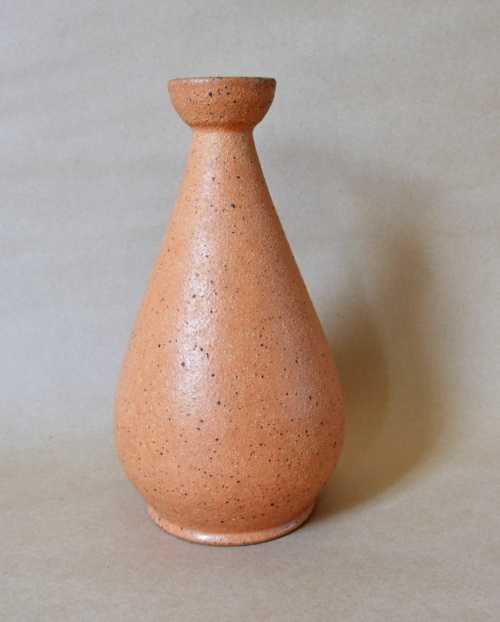 Accolay, rare vase roux