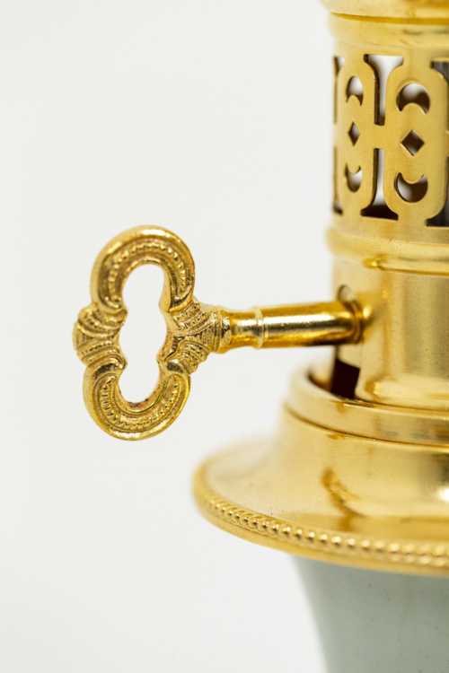 Lampe en porcelaine céladon et bronze doré, circa 1880 – Image 3