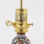 Grande lampe en porcelaine Imari et bronze doré, circa 1880 – Image 11