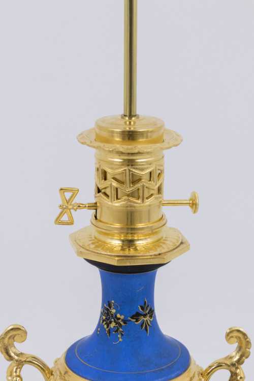 Paire de lampes en porcelaine style néoclassique, époque Napoléon III – Image 10