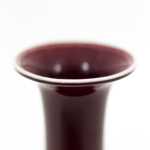Paire de vases en porcelaine rouge sang-de-bœuf, années 1950 – Image 3