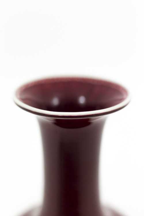 Paire de vases en porcelaine rouge sang-de-bœuf, années 1950 – Image 3