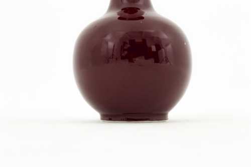 Paire de vases en porcelaine rouge sang-de-bœuf, années 1950 – Image 4