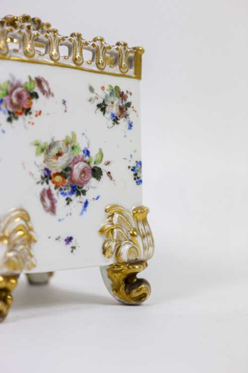 Paire de pots couverts en porcelaine de Paris, XIXe siècle – Image 6