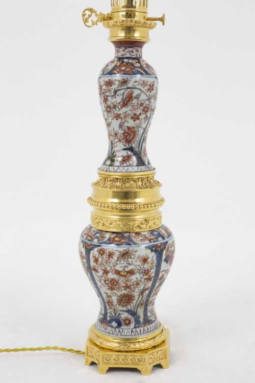 Grande lampe en porcelaine Imari et bronze doré, circa 1880 – Image 7