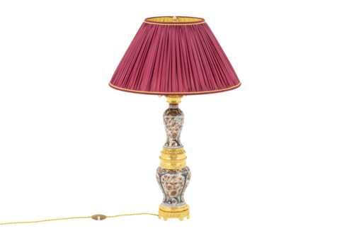 Grande lampe en porcelaine Imari et bronze doré, circa 1880