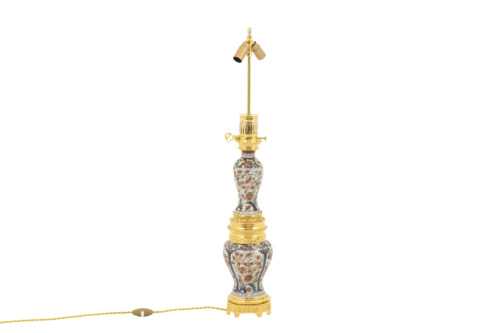 Grande lampe en porcelaine Imari et bronze doré, circa 1880 – Image 2