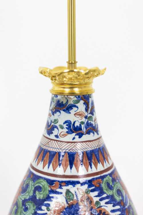 Paire de lampes en faïence de Delft et bronze doré, circa 1880 – Image 4