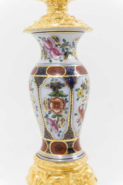 Paire de lampes en porcelaine Valentine et bronze doré, circa 1880 – Image 9