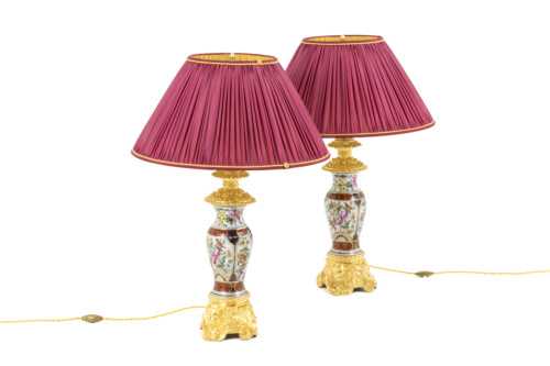 Paire de lampes en porcelaine Valentine et bronze doré, circa 1880