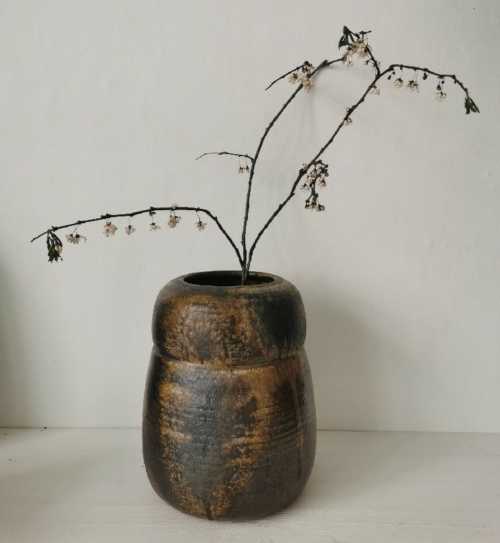 Vase en grès brut de la Borne de Laurence Blasco Mauriaucourt