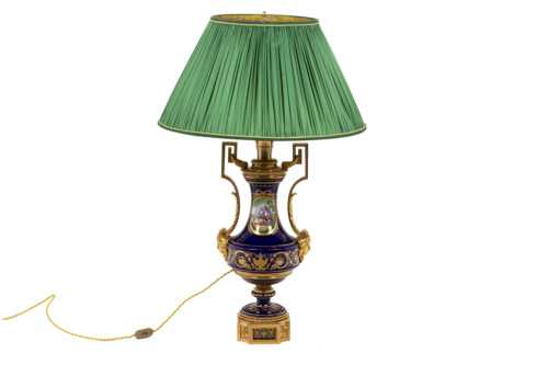 Lampe en porcelaine de Sèvres, circa 1880