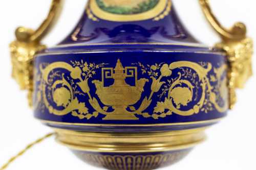 Lampe en porcelaine de Sèvres, circa 1880 – Image 2