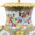 Paire de lampes en porcelaine de Canton, circa 1880 – Image 6