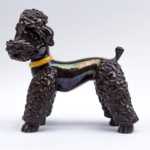 Sculpture caniche en faïence marron irisée, vers 1940 – Image 3