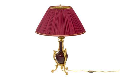Lampe en porcelaine de Chine et bronze doré, circa 1880