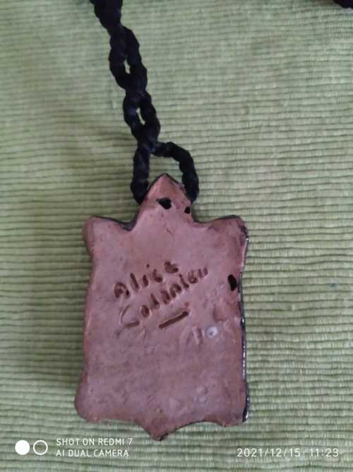 Alice Colonieu , pendentif à la tortue – Image 3