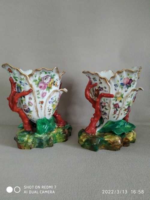 Jacob Petit , paire de vases