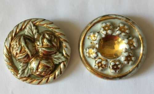 Broches en céramique