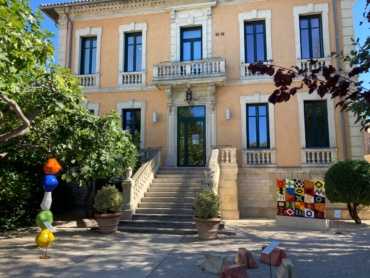 Toucher Terre à La Villa Datris