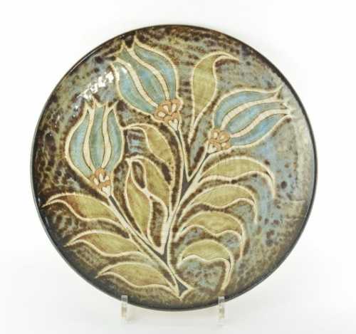 Robert Pérot, Grand plat à décor de feuillages stylisés – Image 2