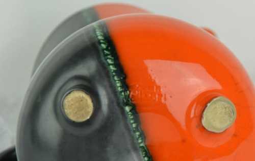 Cerenne, Pichet orange et noir – Image 8