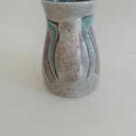 Accolay , pichet bleu et mauve – Image 5