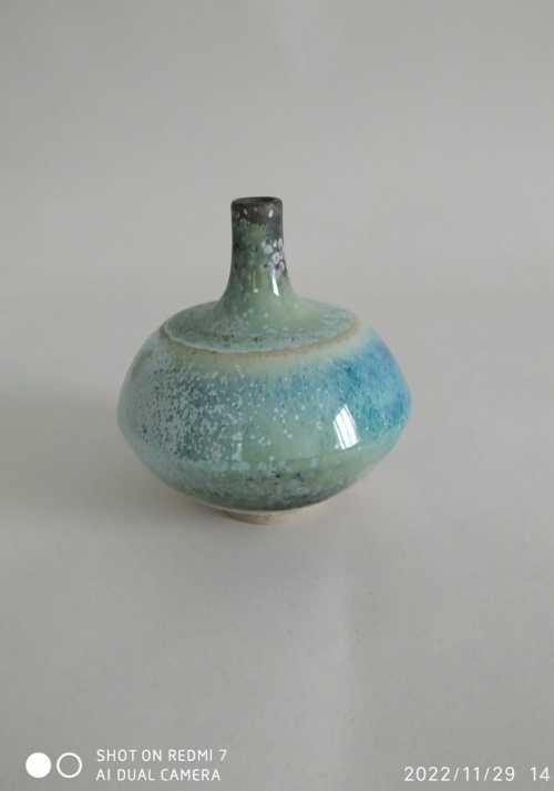 Pierre Devie , vase toupie – Image 4