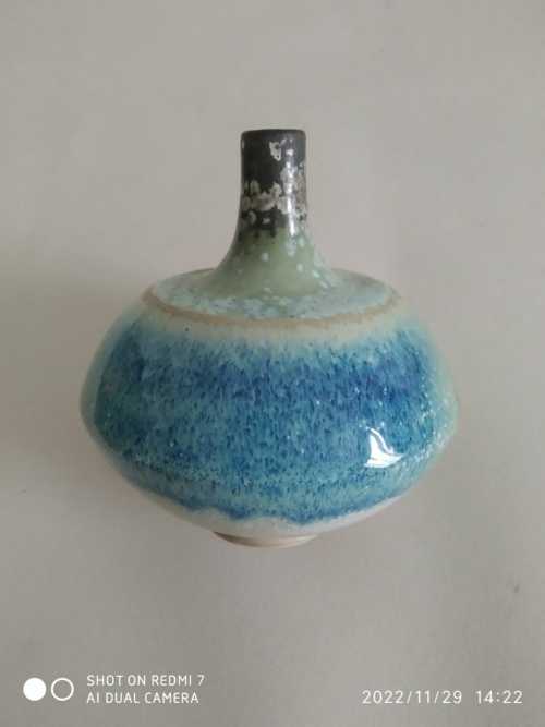 Pierre Devie , vase toupie