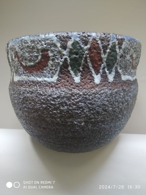 accolay, pot africaniste, décor géométrique – Image 5
