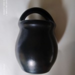 Pol Chambost , vase noir , à anse decentrée – Image 5