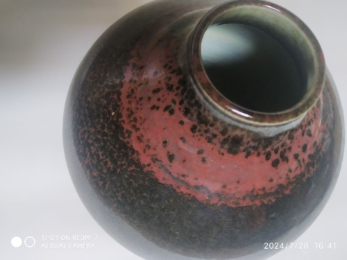 Charles Hair vase