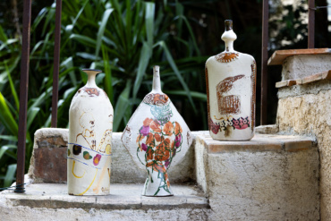 Vente des céramiques de Gilbert Portanier à Cannes